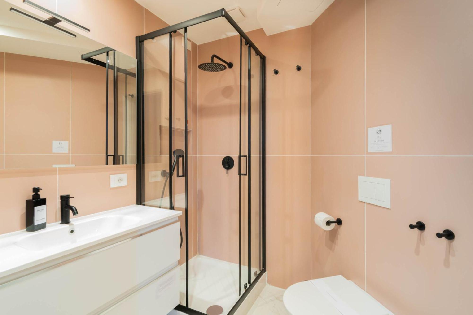 Design Suite 39 - Metropolitana M4 - Aeroporto Linate Милан Экстерьер фото